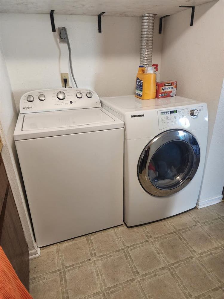 private room for rent