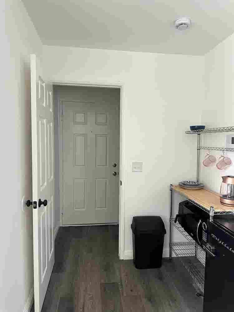 Private Entrance Bathroom Studio
