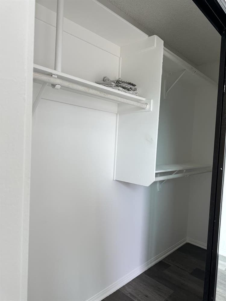 Private Entrance Bathroom Studio
