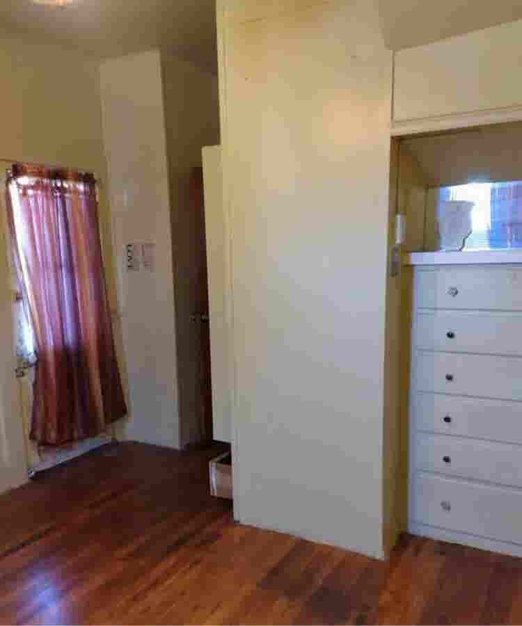 Private room+ bath for rent :)