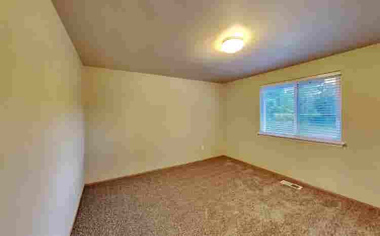 Four bedroom single family house