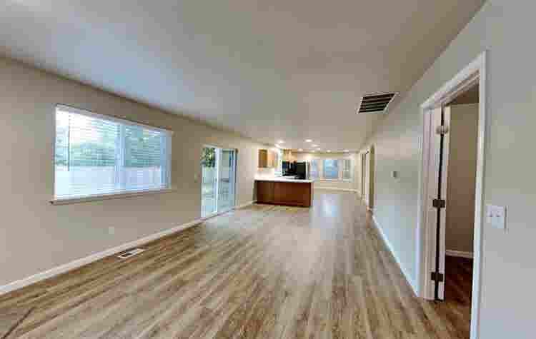 Four bedroom single family house