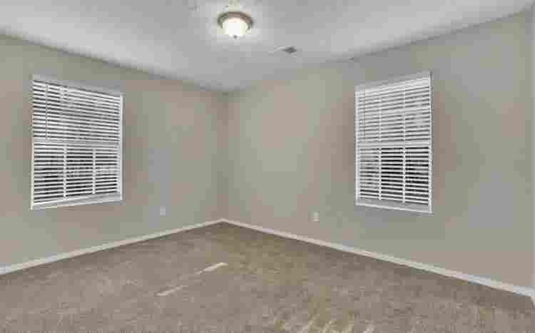 Nice three bedroom for rentt