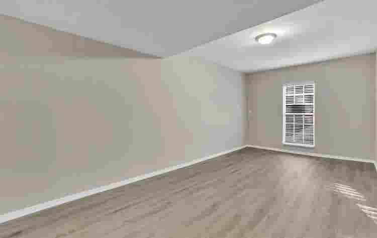Nice three bedroom for rentt