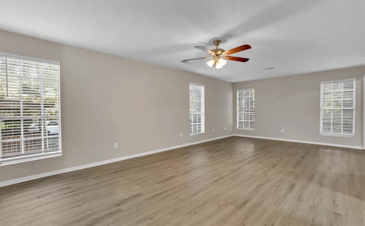 Nice three bedroom for rentt