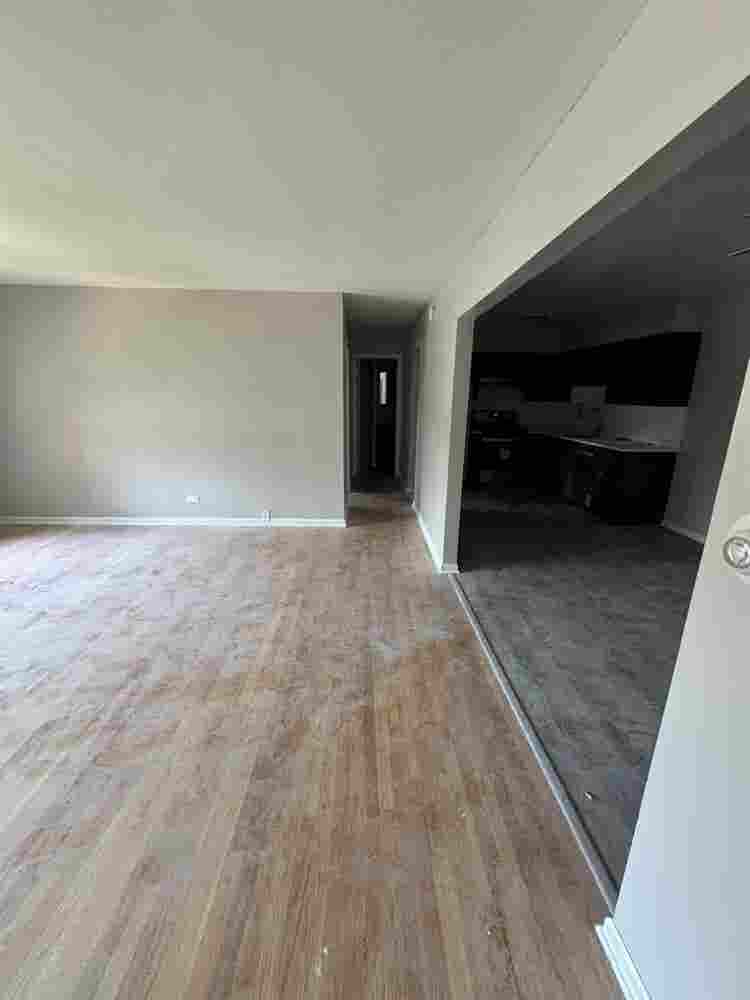 I’m renting a room! 👐