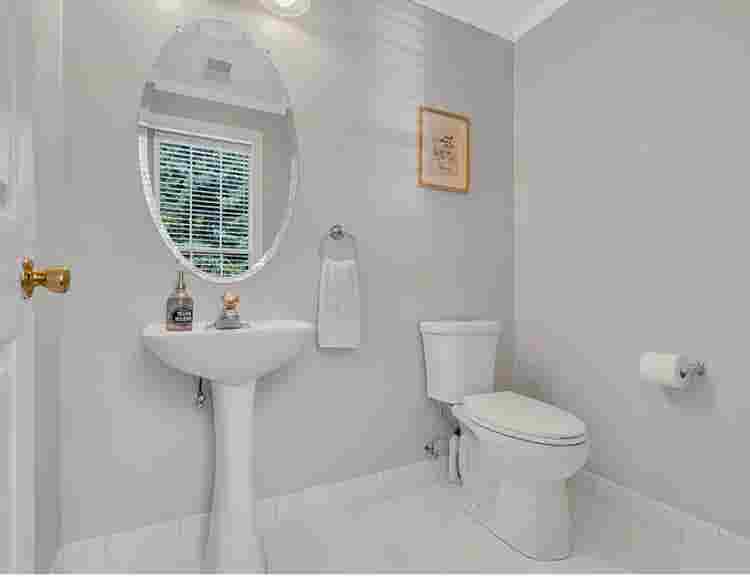 Baths House For Rent