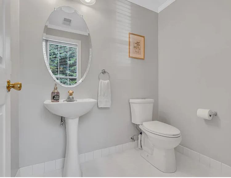 Baths House For Rent