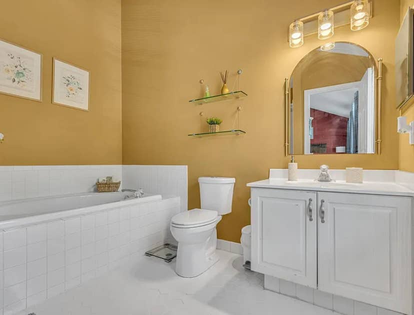 Baths House For Rent