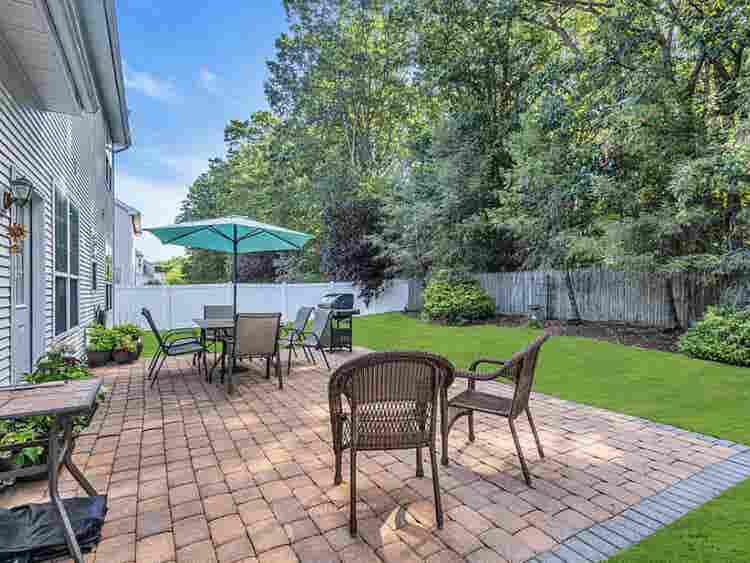 Baths House For Rent