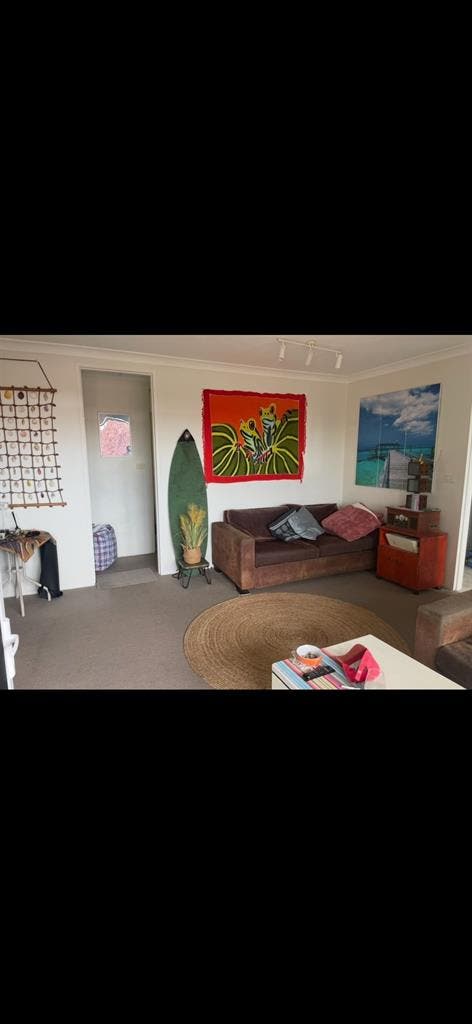 2bdr unit for rent