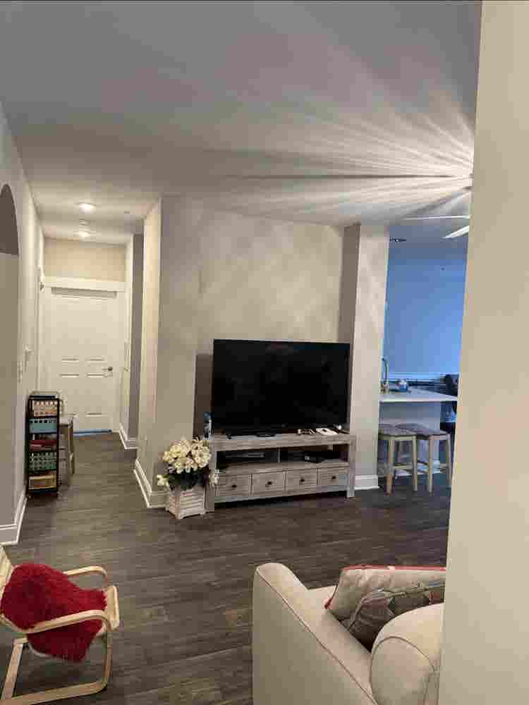 Prime location in Ballantyne area