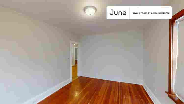 4 BR in Boston