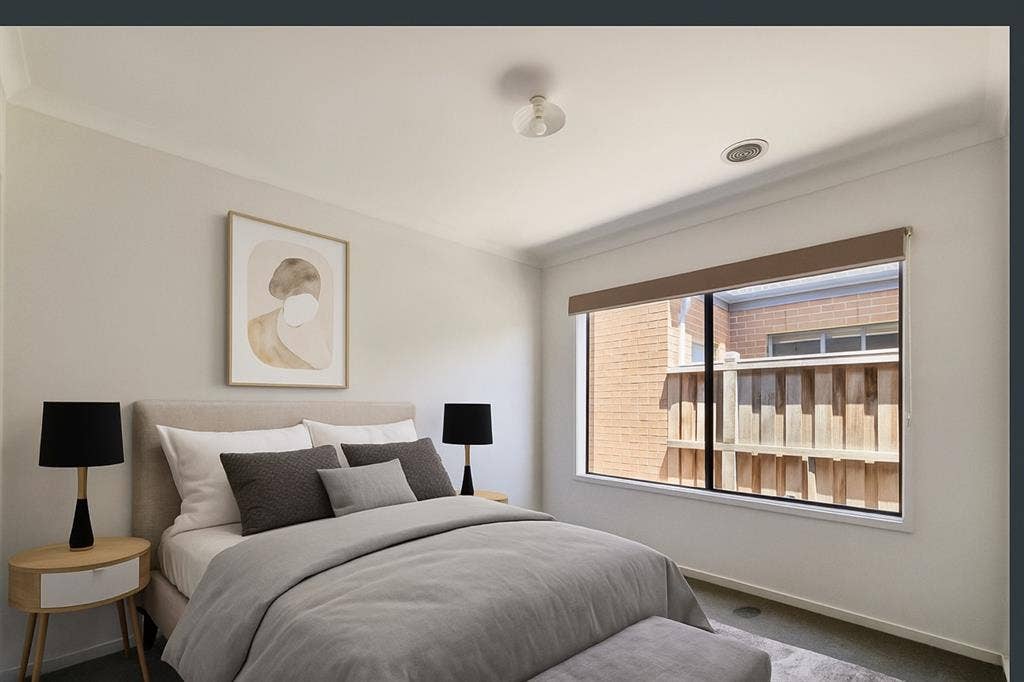 Spacious room available in