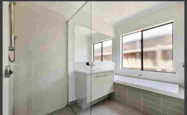 Spacious room available in