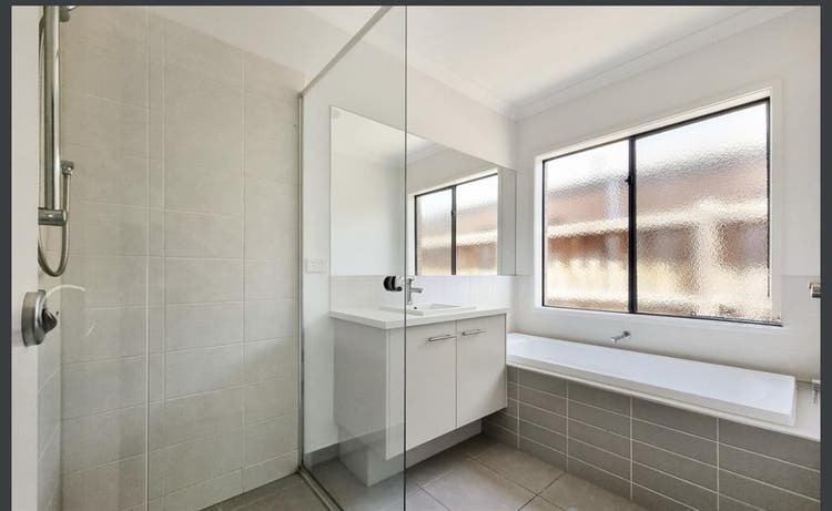 Spacious room available in