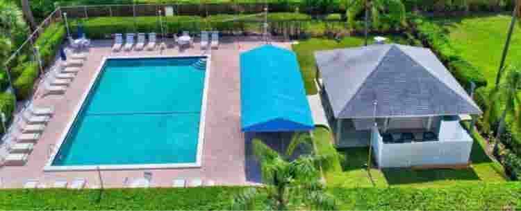 A beautiful condo in East Boca