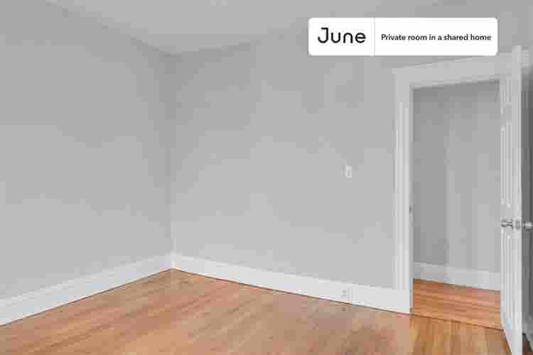 2 BR in Boston