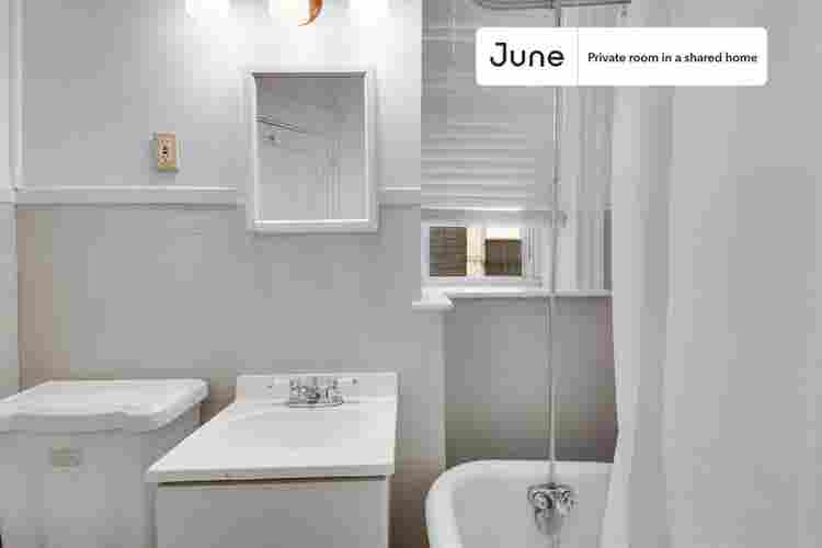 2 BR in Boston