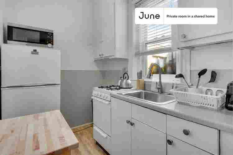 2 BR in Boston