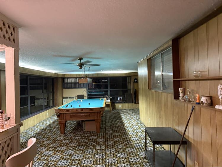 Room for rent….God is goodd