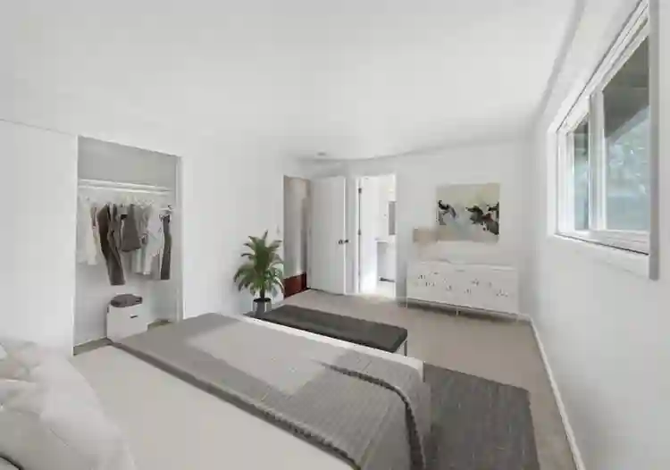 Master bedroom or small room