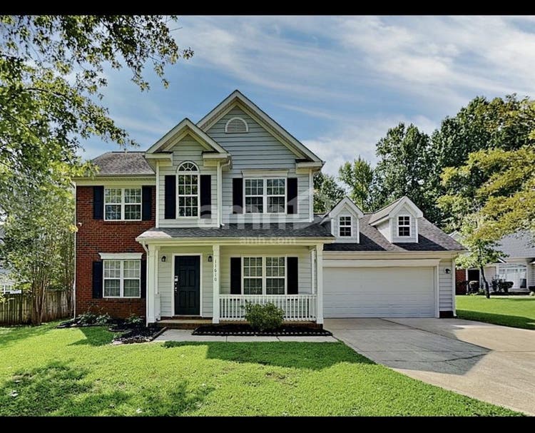 1 Bdrm in Beautiful Home