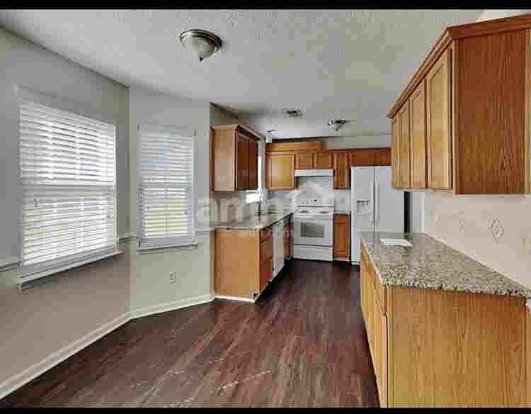 1 Bdrm in Beautiful Home