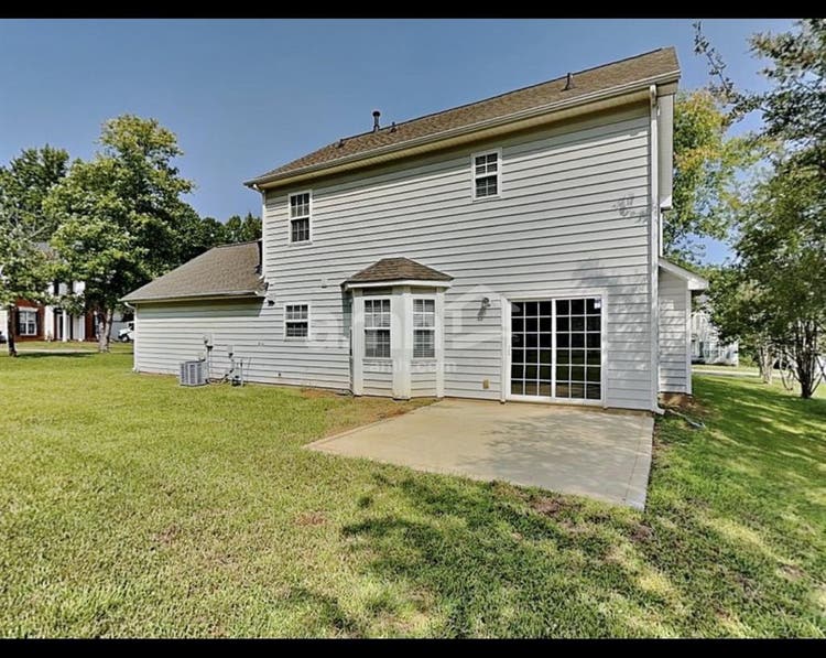 1 Bdrm in Beautiful Home