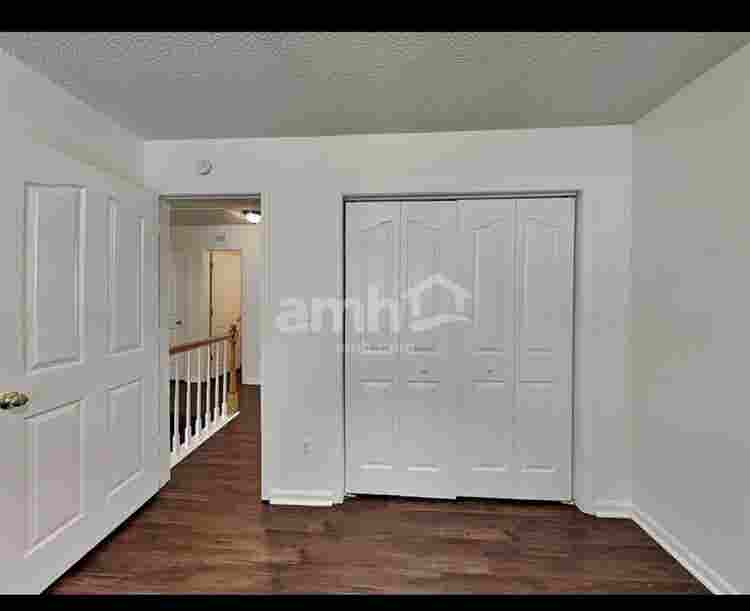 1 Bdrm in Beautiful Home
