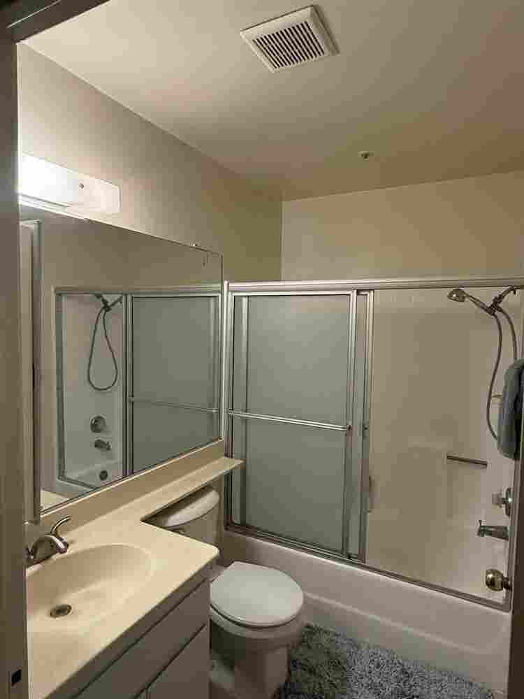 Furnish Master Bed+Bath (Free util)