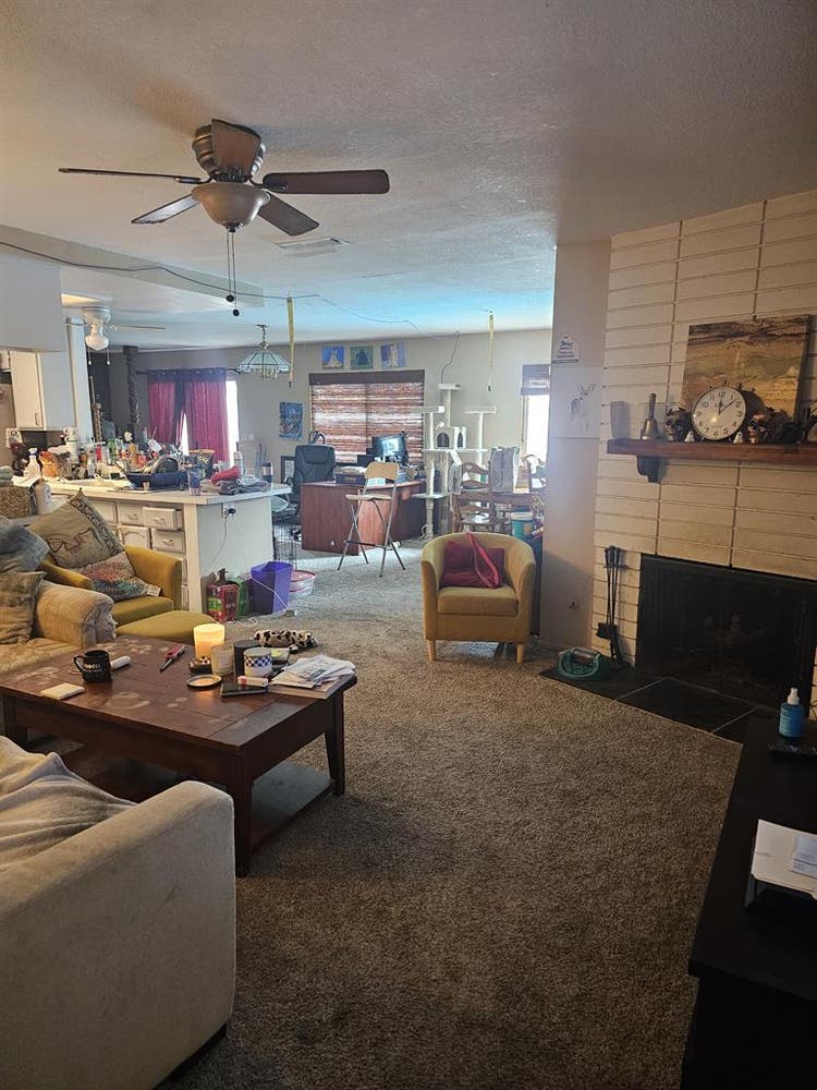 $ room for rent Move in Oct 1st