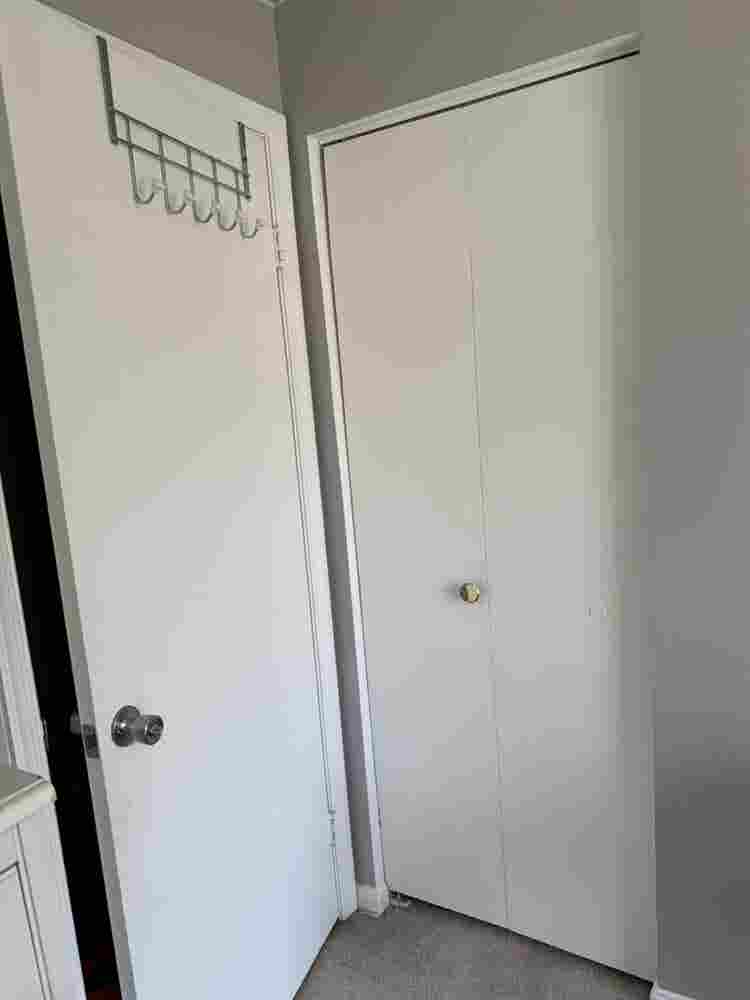 1BR private bath furnished