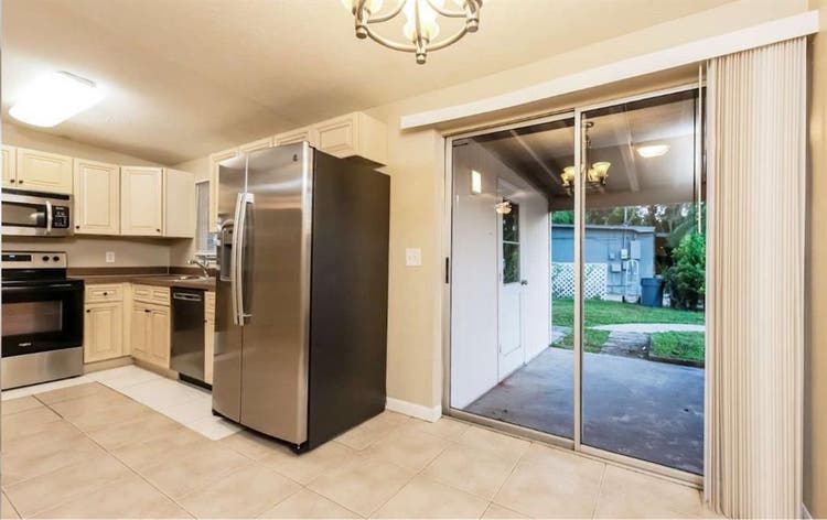 A BEAUTIFUL HOME AVAILABLE TO RENT