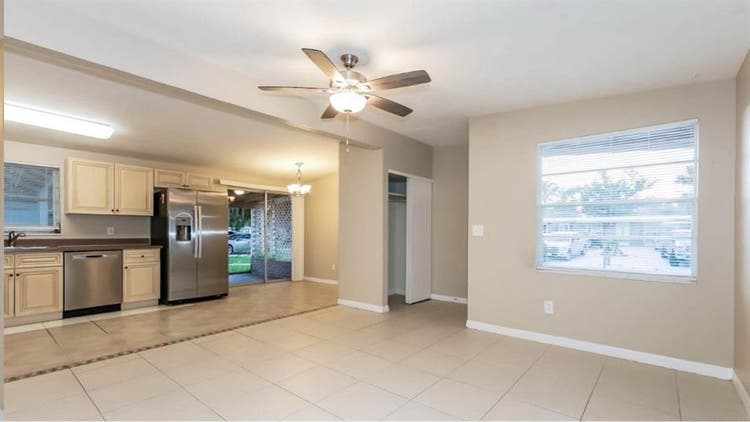 A BEAUTIFUL HOME AVAILABLE TO RENT
