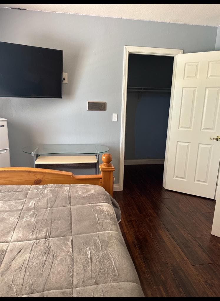Furnished room The Lakes area