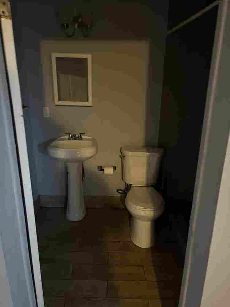Efficiency for rent