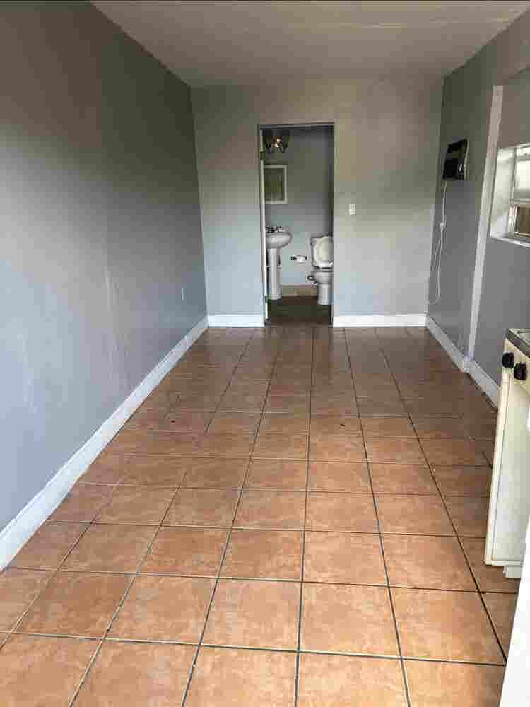 Efficiency for rent