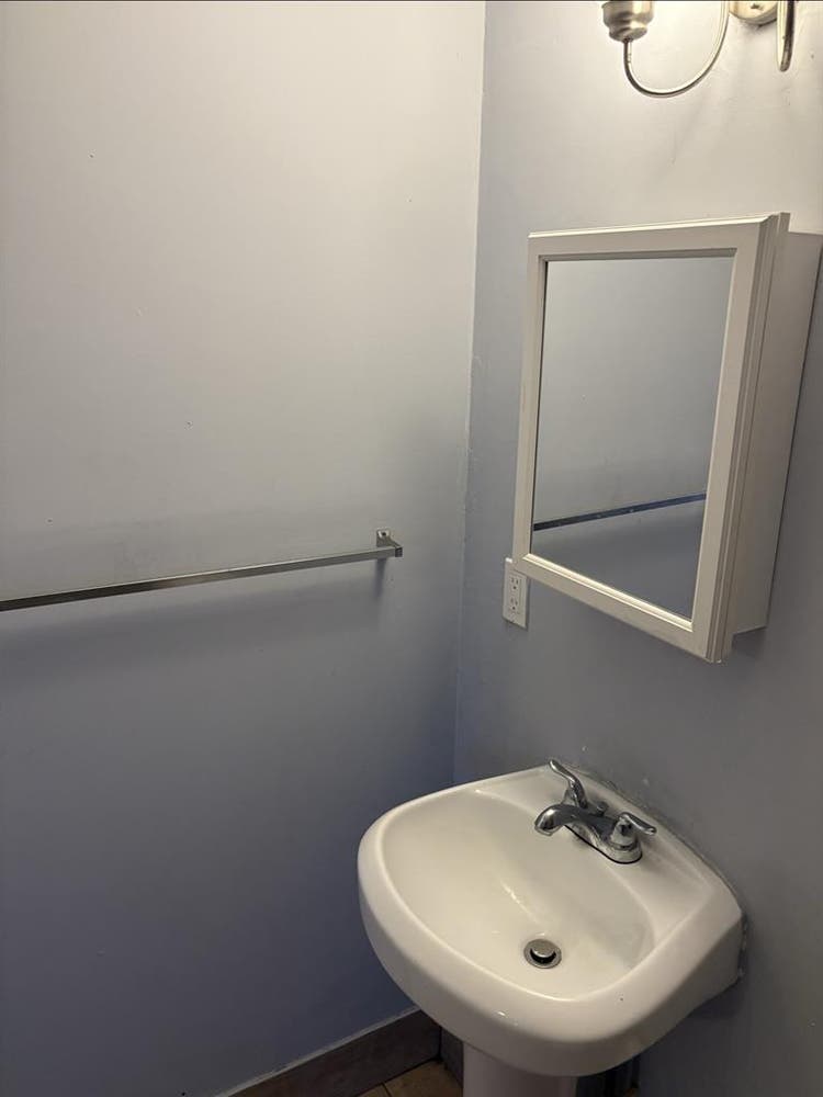 Efficiency for rent
