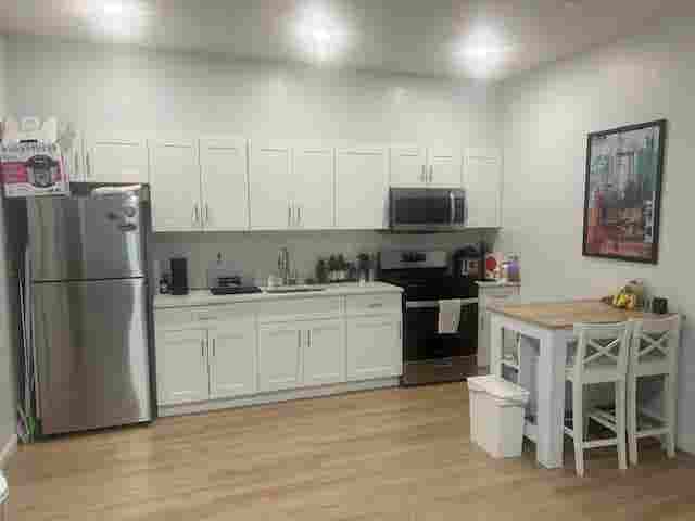 Bushwick room available