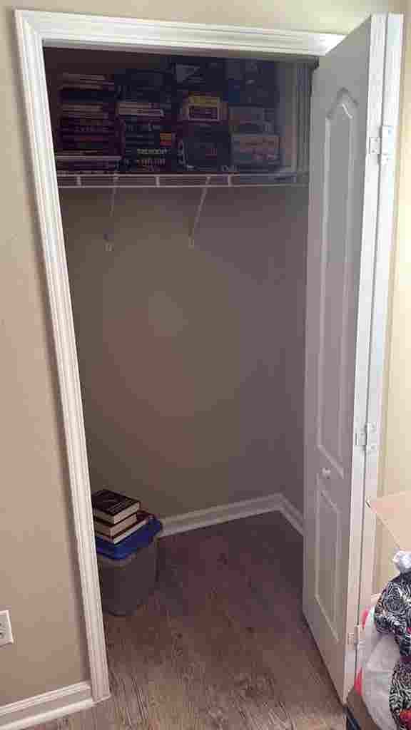 2 rooms & 
shared bathroom available