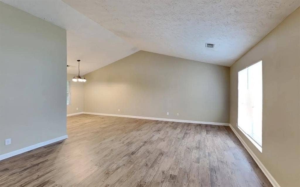 Cozy Four bedroom for rentt