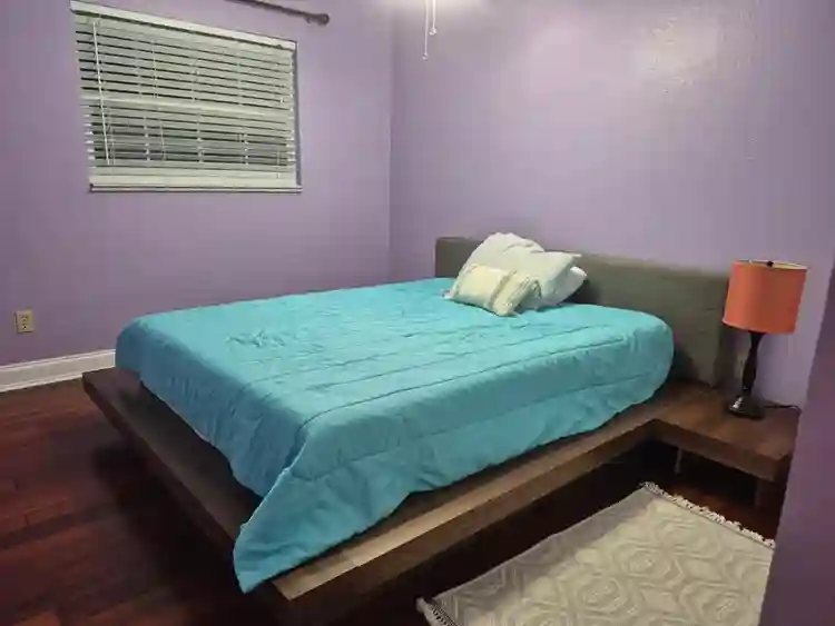 Nice, clean and neat room.