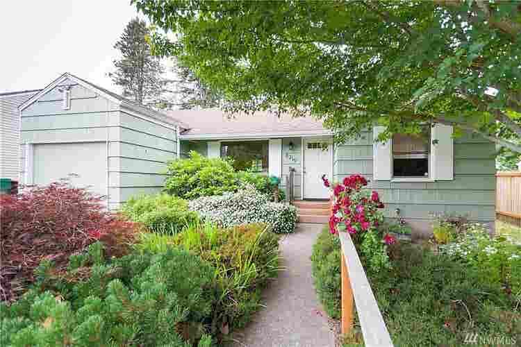 Large Primary bedroom available!