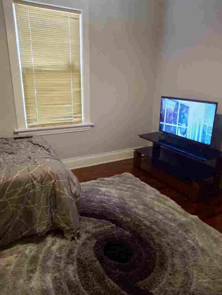 Rooms available by o hair airport