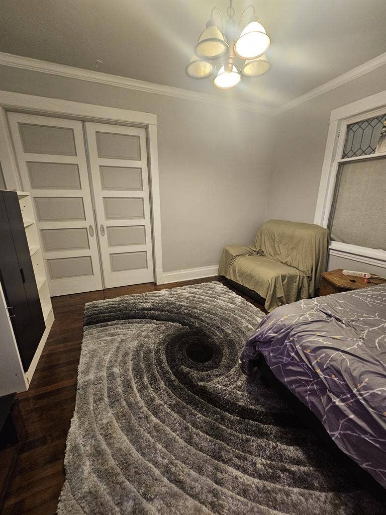 Rooms available by o hair airport