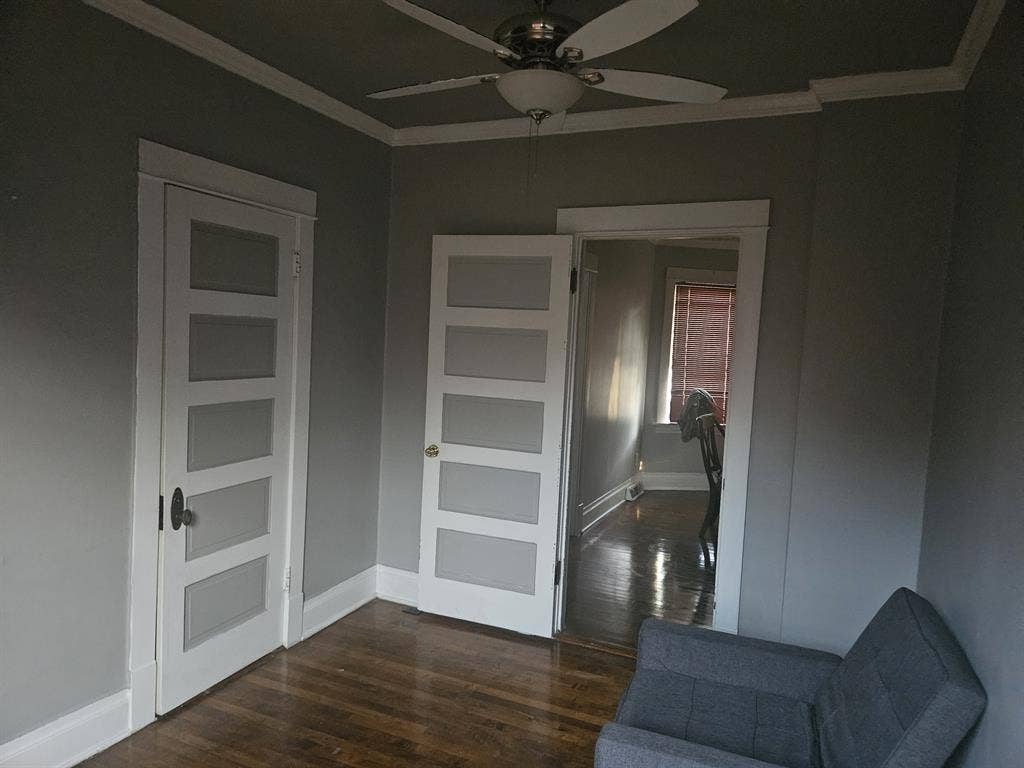 Rooms available by o hair airport