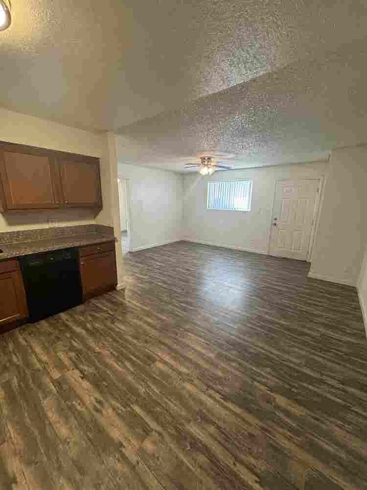 $ ONLY move in - Free application