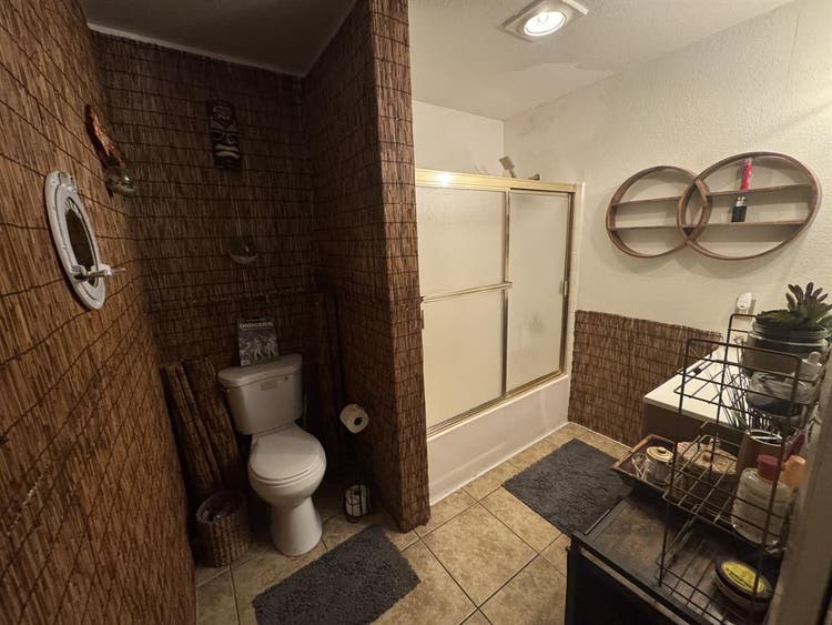 Private Room for Rent Work or Live