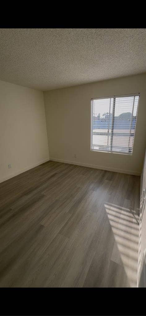 Roommate for bedroom Pico-Rivera
